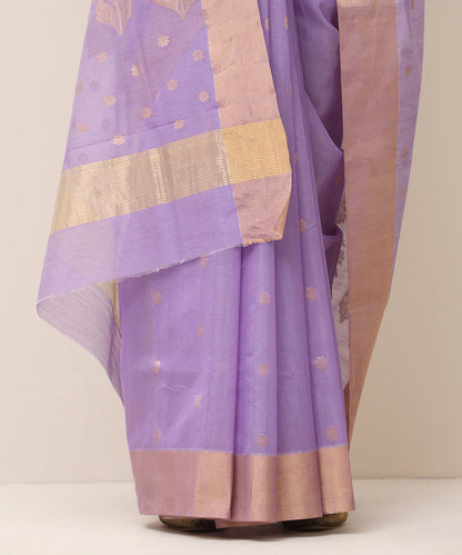 Lavender_Handloom_Pure_Cotton_Chanderi_Saree_With_Golden_Flower_Boota_WeaverStory_04