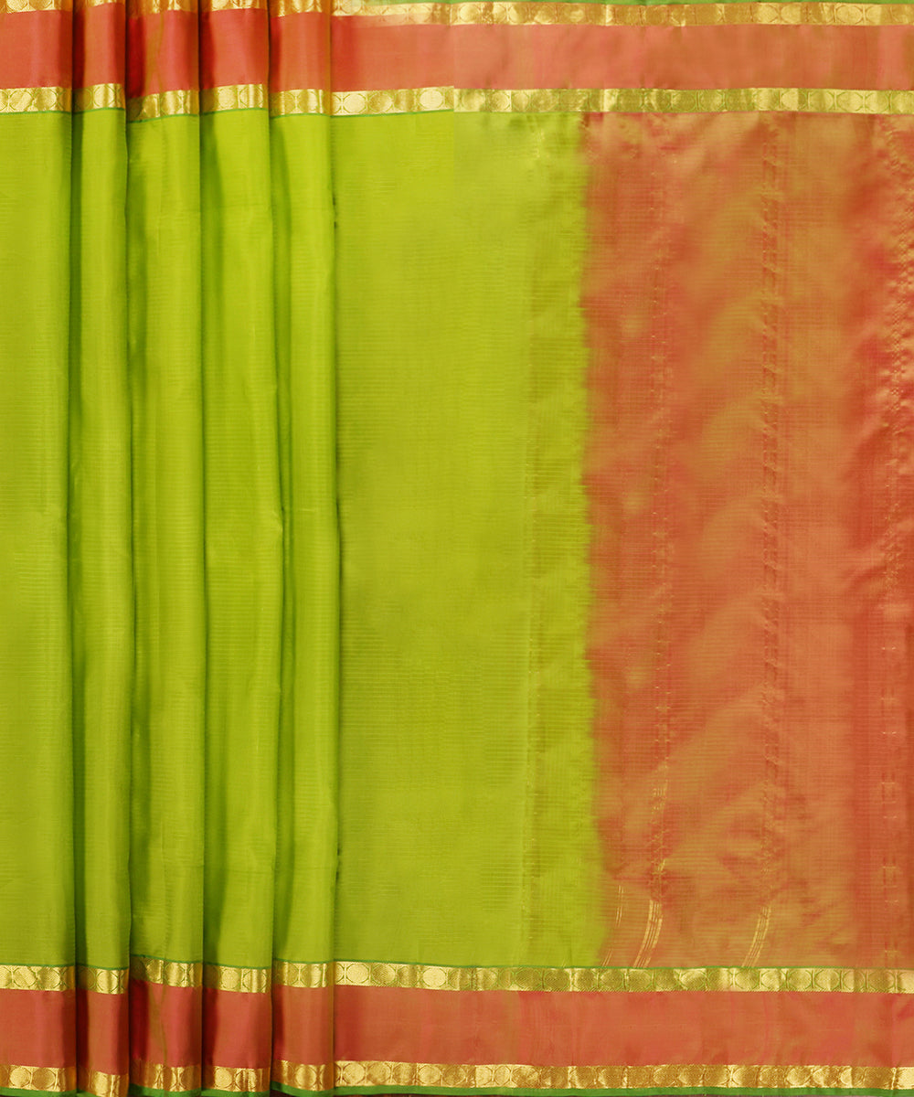 Light_Green_Pure_Silk_Kanjivaram_Saree_With_Pink_Border_WeaverStory_02