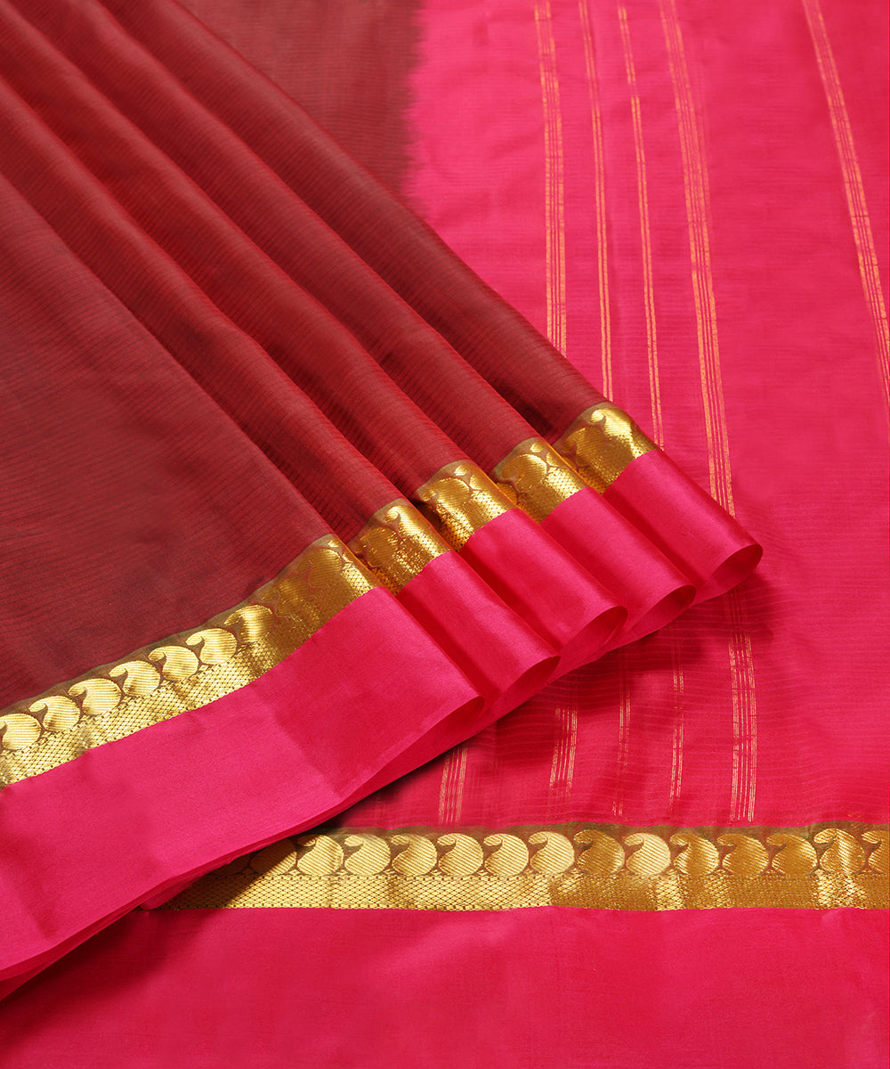 Wine_Handloom_Pure_Silk_Kanjivaram_Saree_With_Paisley_And_Pink_Border_WeaverStory_02