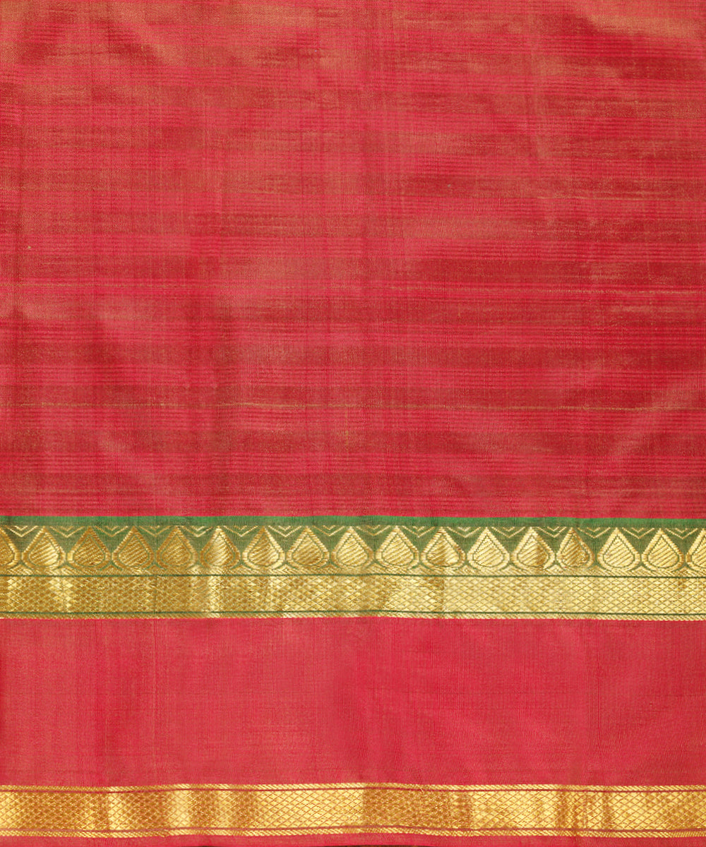 Olive_Handloom_Pure_Silk_Kanjivaram_Silk_Saree_With_Pink_Border_WeaverStory_05