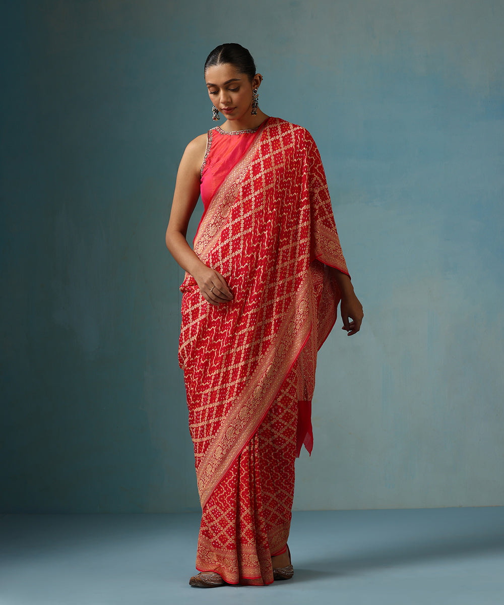 Handloom_Coral_Red_Pure_Georgette_Banarasi_Bandhej_Saree_WeaverStory_01