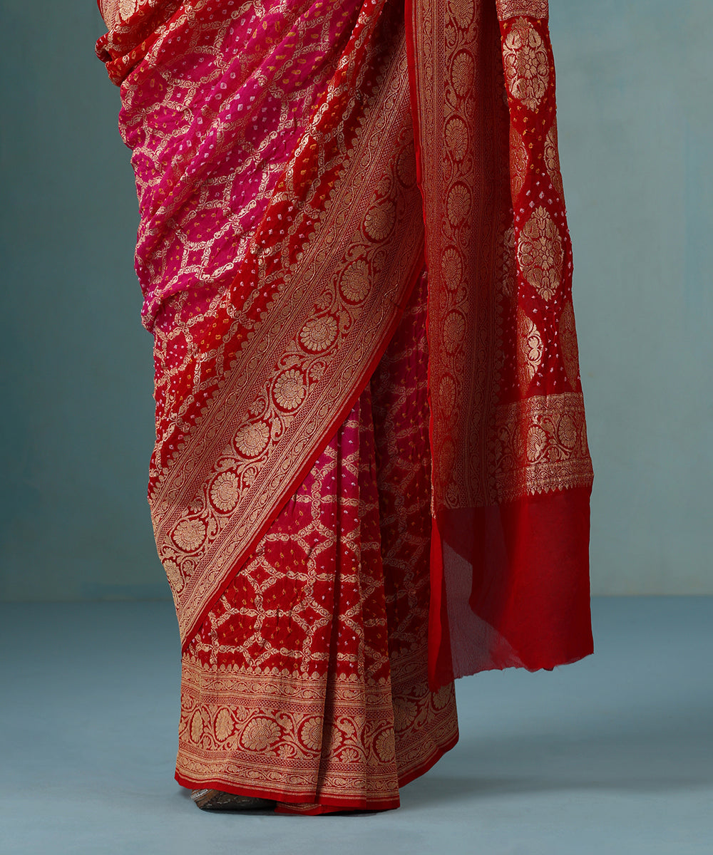 Rani_Pink_And_Red_Ombre_Dyed_Handloom_Pure_Georgette_Banarasi_Bandhej_Saree_WeaverStory_04