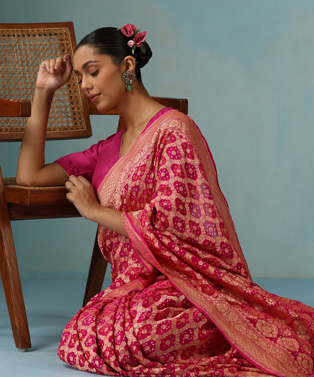 Rani_Pink_Handloom_Pure_Georgette_Banarasi_Bandhej_Saree_With_Floral_Jaal_WeaverStory_02