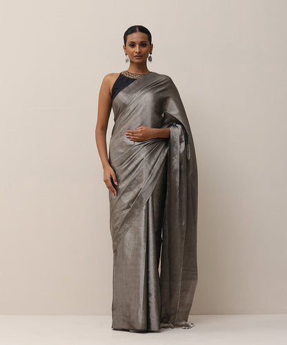 Silver_Handloom_Pure_Tissue_Chanderi_Silk_Saree_With_Zari_WeaverStory_01