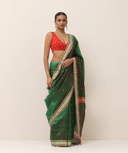 Green_Handloom_Pure_Silk_Chanderi_Saree_With_Red_And_Gold_Small_Flower_WeaverStory_01