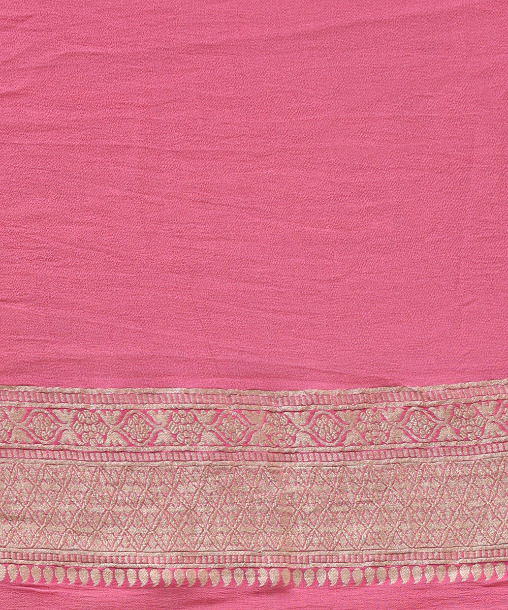 Pink_And_Blue_Handloom_Pure_Georgette_Rangkaat_Banarasi_Saree_With_Floral_Jaal_WeaverStory_05