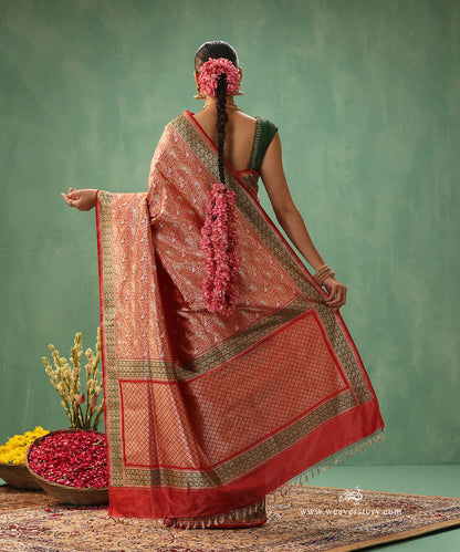 Red-Handloom-Pure-Katan-Silk-Real-Zari-Kimkhab-Banarasi-Saree-With-Green-Border_WeaverStory_03