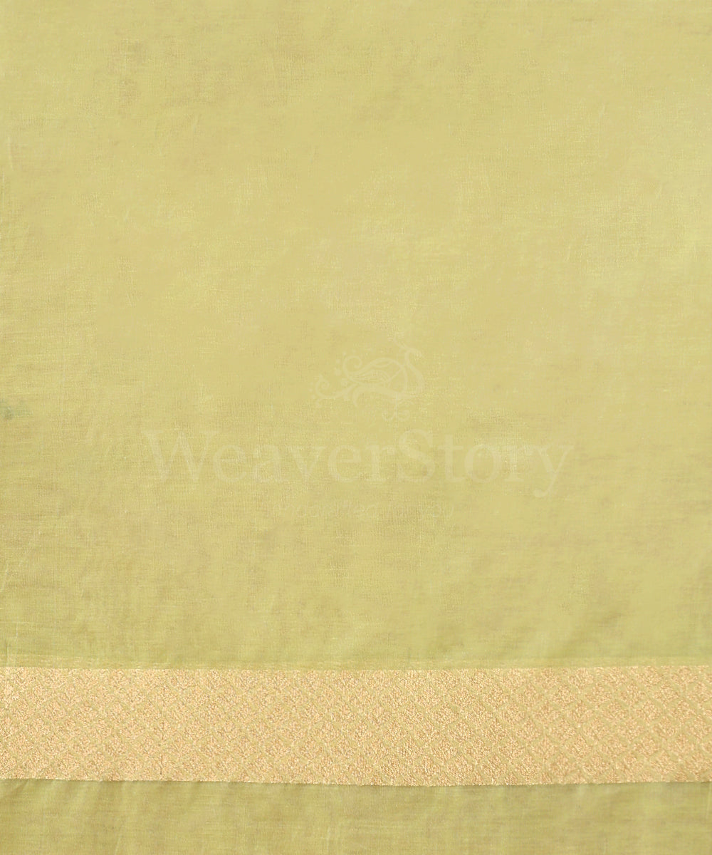 Handloom_Pista_Green_Pure_Kora_Cotton_Banarasi_Saree_With_Jamdani_Weave_WeaverStory_05