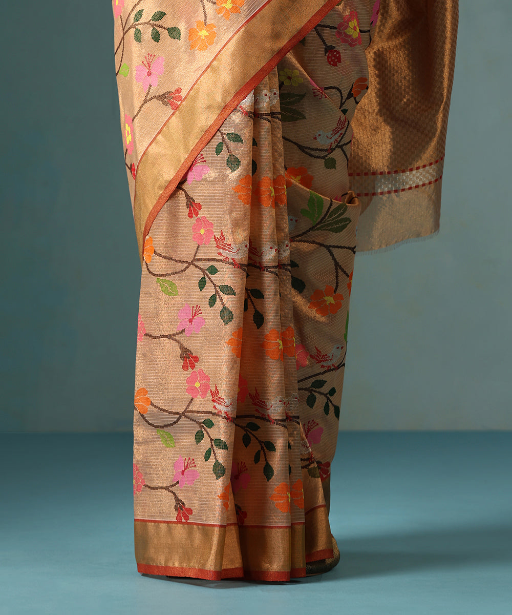 Handloom_Peach_Pure_Kota_Tissue_Saree_With_Sparrow_And_Flowers_Jaal_WeaverStory_04