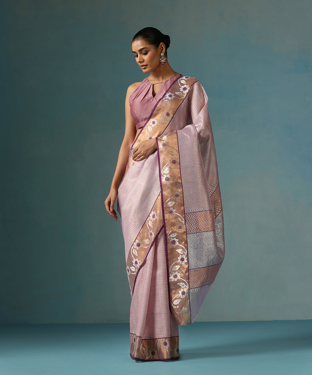 Handloom_Purple_Pure_Kota_Silk_Saree_With_Allover_Zari_Checks_And_Gold_Tissue_Border_WeaverStory_02