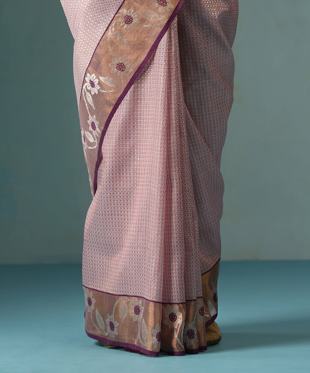 Handloom_Purple_Pure_Kota_Silk_Saree_With_Allover_Zari_Checks_And_Gold_Tissue_Border_WeaverStory_04