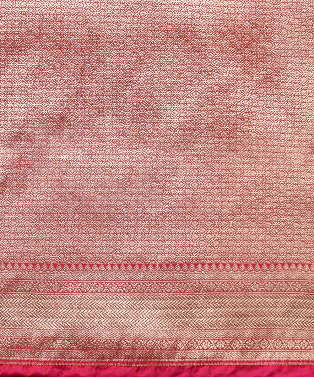 Pink_Handloom_Double_Shade_Pure_Katan_Silk_Banarasi_Saree_With_Cutwork_Zari_Booti_WeaverStory_05