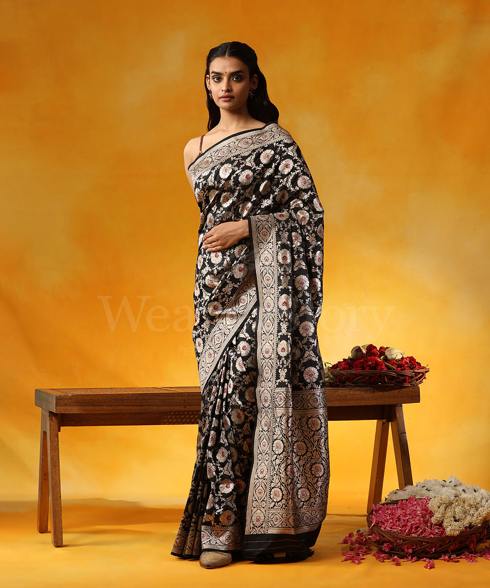 Black_Handloom_Pure_Katan_Silk_Banarasi_Saree_With_Cutwork_Floral_Jaal_And_Red_Meenakari_WeaverStory_01