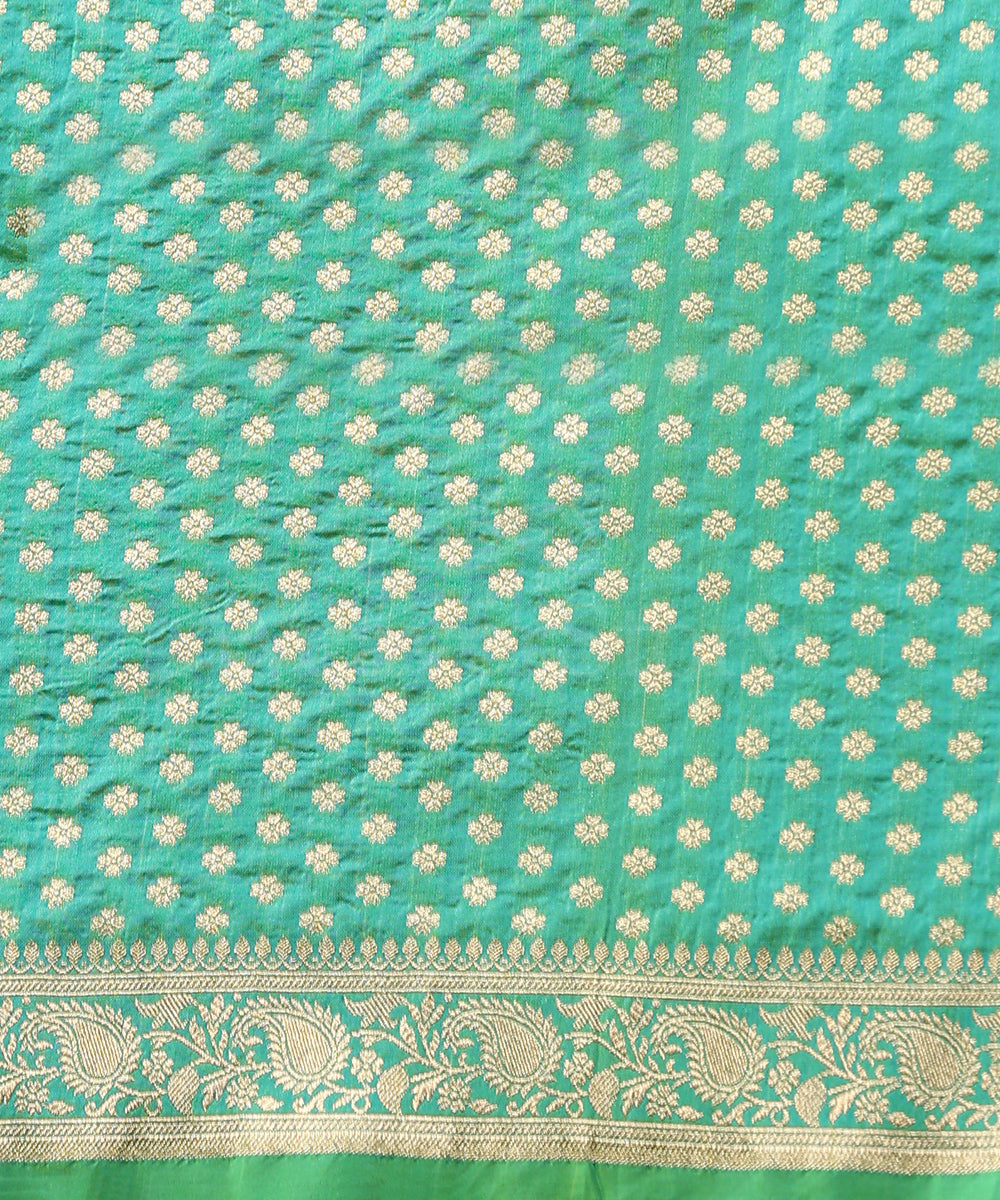 Handloom_Light_Green_Pure_Katan_Silk_Banarasi_Saree_With_Pink_Meena_And_Ambi_Border_WeaverStory_05