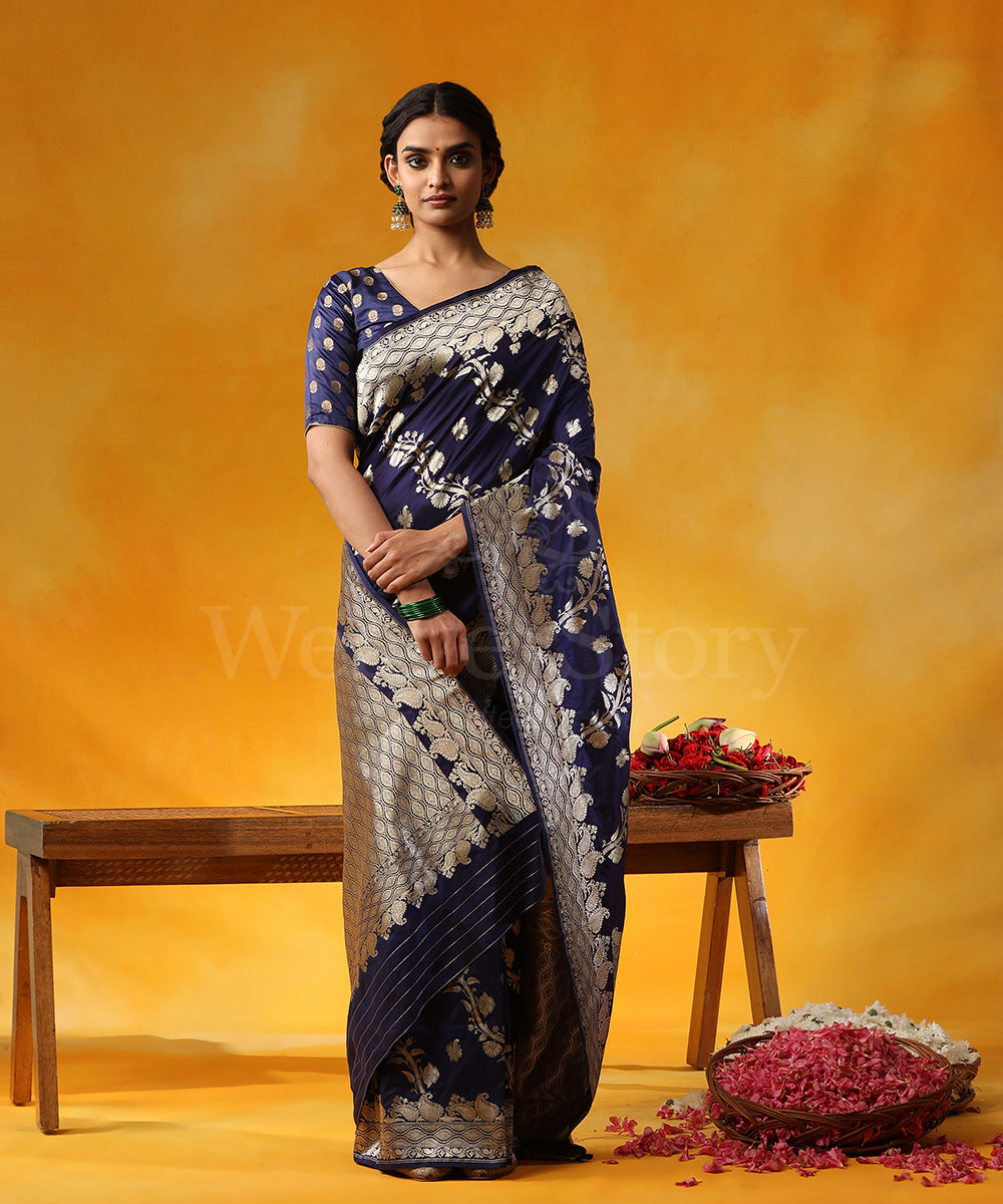 Blue_Handloom_Pure_Katan_Silk_Banarasi_Saree_With_Cutwork_Zari_Jaal_And_Ambi_Border_WeaverStory_01