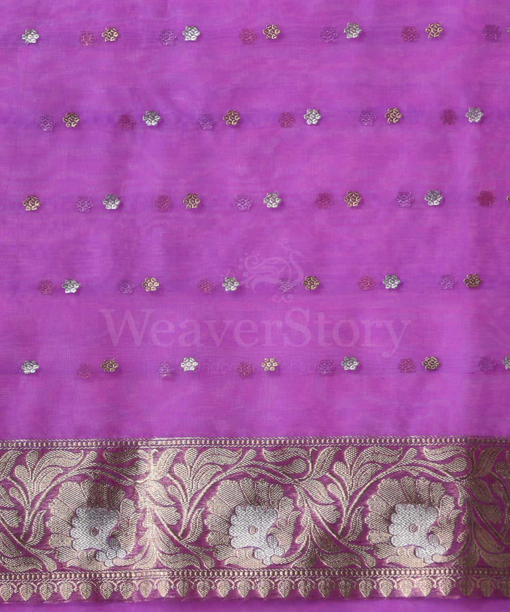 Purple_Handloom_Pure_Kora_Silk_Banarasi_Saree_With_Sona_Rupa_Kadhwa_Small_Zari_Booti_WeaverStory_05