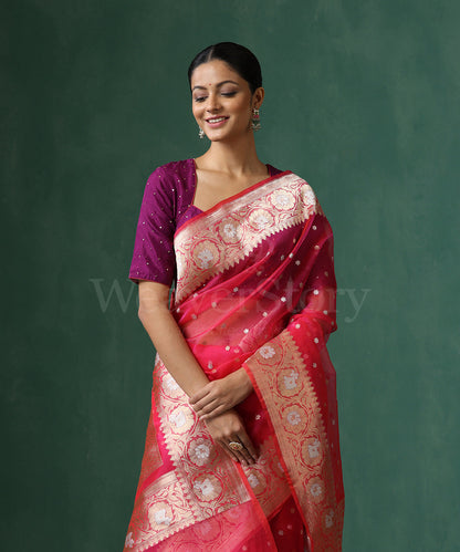 Pink_Handloom_Pure_Kora_Silk_Banarasi_Saree_With_Sona_Rupa_Kadhwa_Small_Zari_Booti_WeaverStory_02