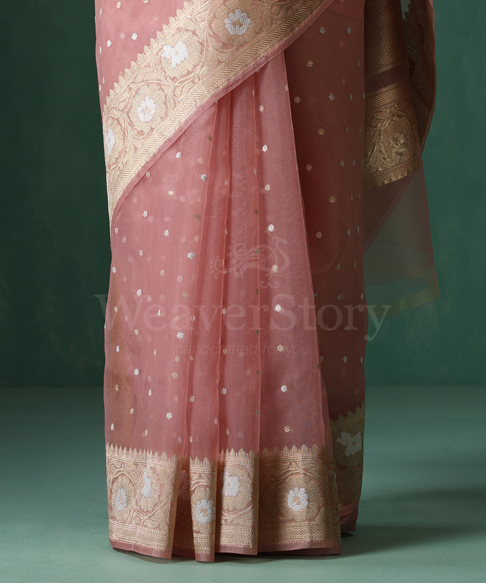 Handloom_Soft_Pink_Pure_Kora_Silk_Banarasi_Saree_With_Sona_Rupa_Kadhwa_Small_Zari_Booti_WeaverStory_04