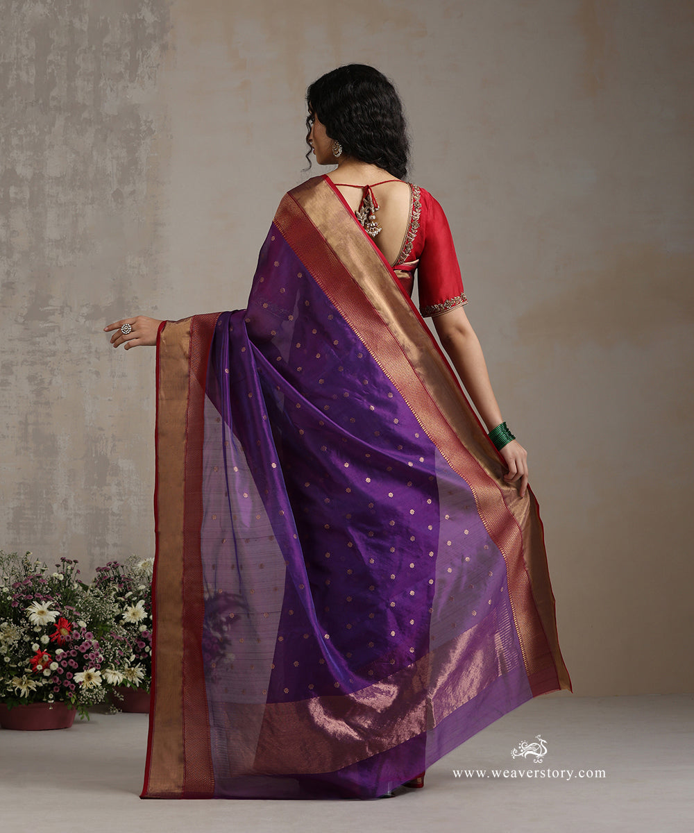 Purple_Handloom_Pure_Silk_Chanderi_Saree_Allover_Gold_Small_Booti_With_Heavy_Pink_Border_WeaverStory_03