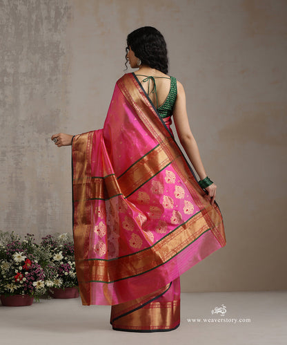 Handloom_Pink_Silk_Chanderi_Saree_With_Allover_Gold_And_Silver_Small_Booti_And_Greeen_Selvedge_WeaverStory_03