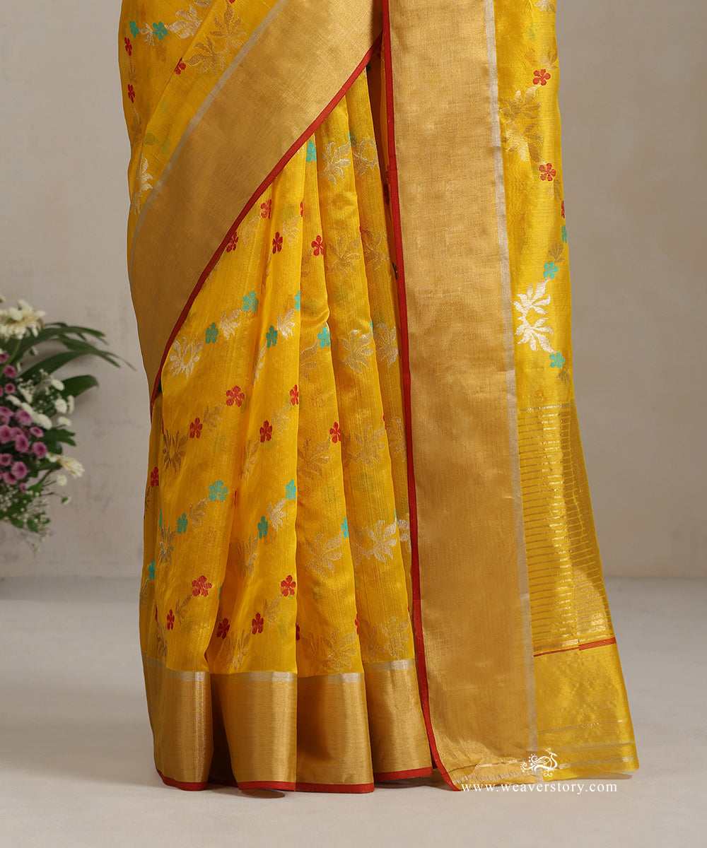 Yellow_Handloom_Pure_Silk_Chanderi_Saree_With_Floral_Meena_Jaal_WeaverStory_04