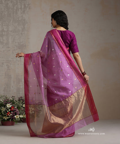 Light_Purple_Handloom_Pure_Silk_Chanderi_Saree_With_Gold_And_Silver_Boota_And_Pink_Border_WeaverStory_03