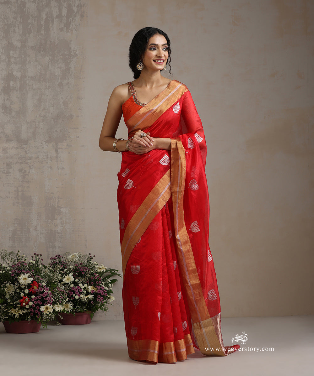 Handloom_Red_Pure_Silk_Chanderi_Saree_With_Silver_Flower_Bunch_WeaverStory_02