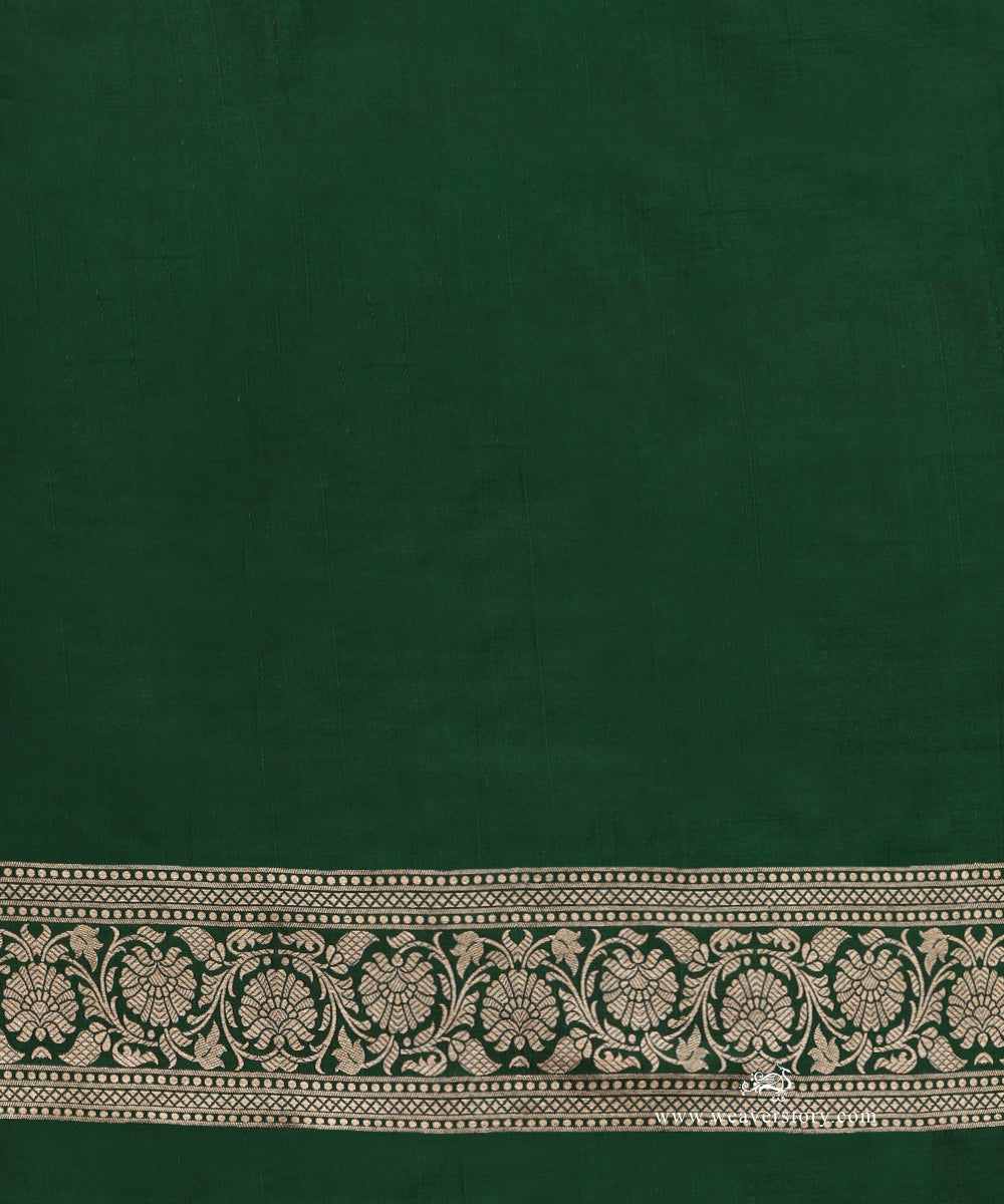 Green_Handloom_Pure_Katan_Silk_Banarasi_Saree_Saree_With_Cutwork_Floral_Jaal_WeaverStory_05