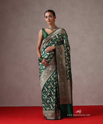 Bottle_Green_Pure_Katan_Silk_Banarasi_Saree_With_Allover_Cutwork_Jaal_WeaverStory_02