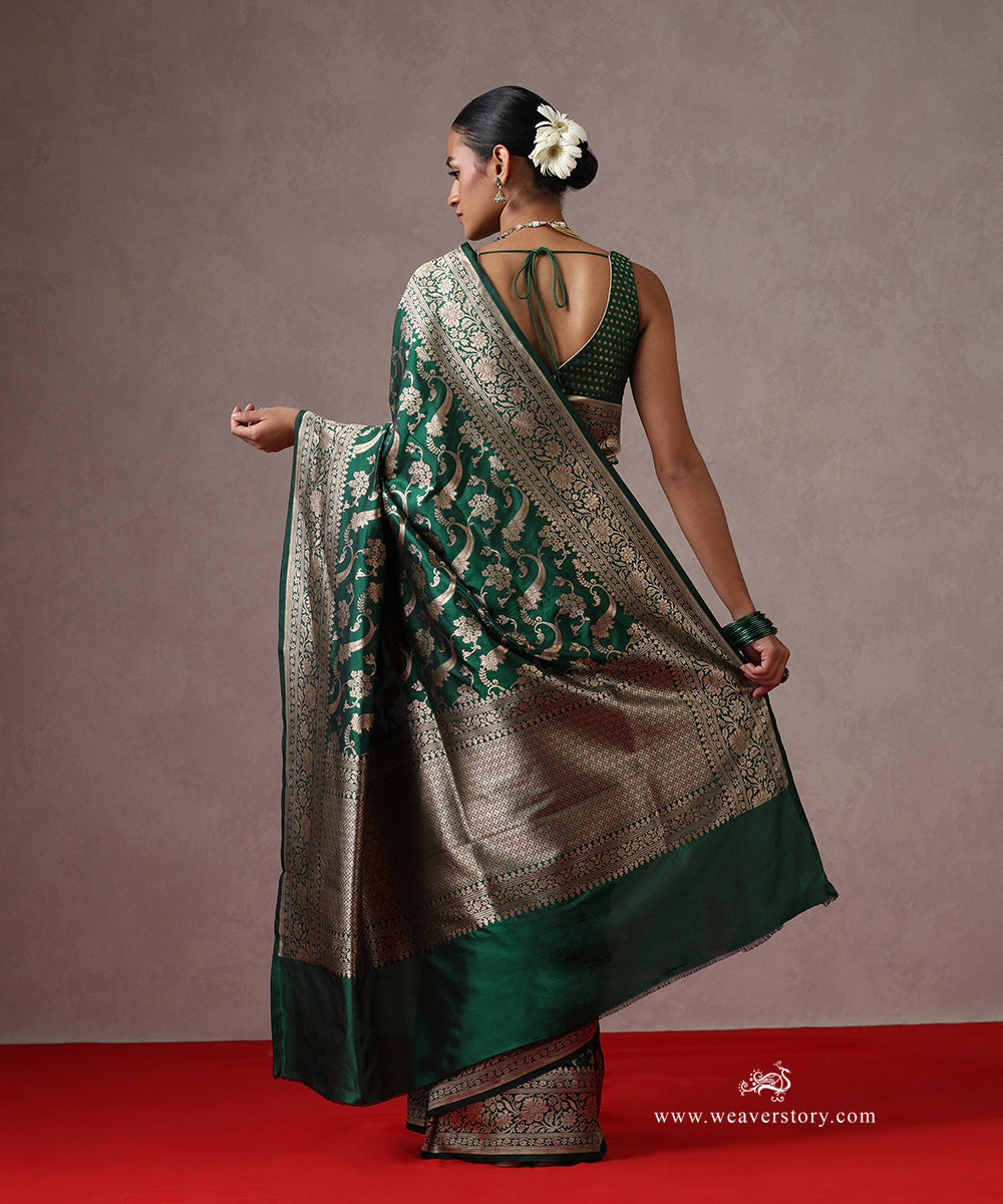 Bottle_Green_Pure_Katan_Silk_Banarasi_Saree_With_Allover_Cutwork_Jaal_WeaverStory_03