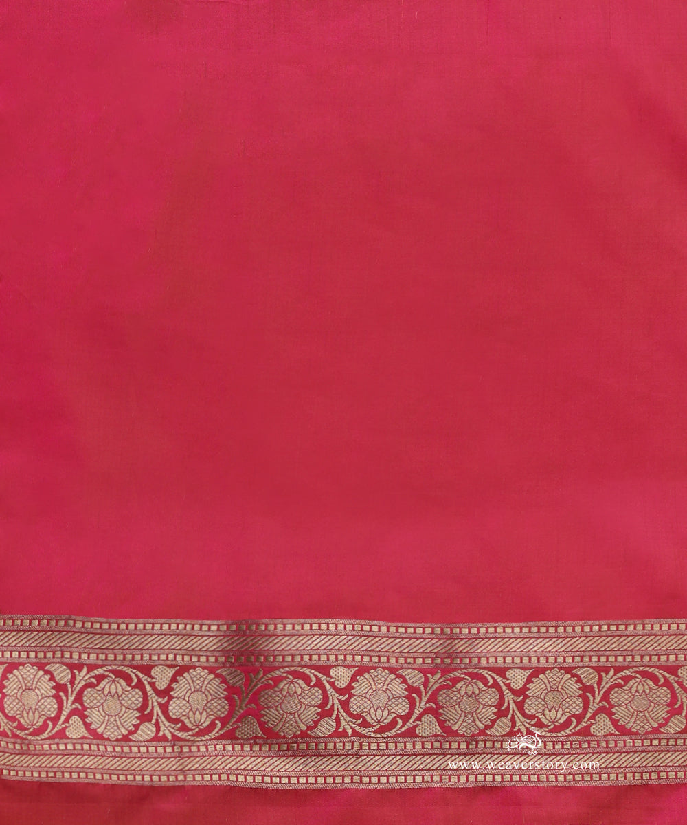 Pink_Duo_Tone_Handloom_Pure_Katan_Silk_Banarasi_Saree_With_Allover_Cutwork_Jaal_WeaverStory_05