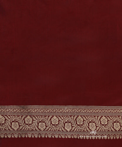 Handloom_Maroon_Pure_Katan_Silk_Banarasi_Saree_With_Daigonal_Cutwork_Floral_Jaal_WeaverStory_05