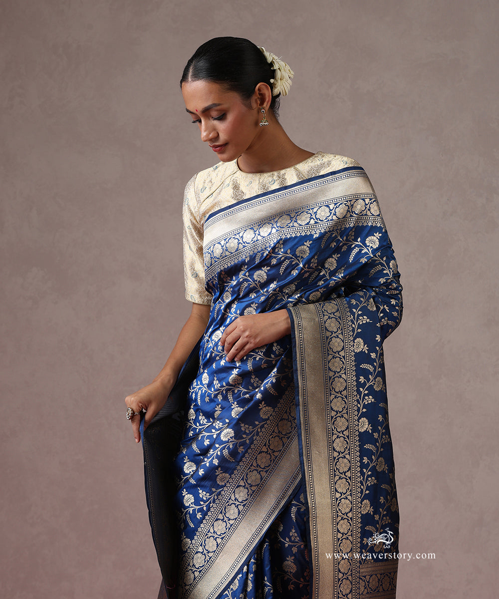 Cobalt_Blue_Handloom_Pure_Katan_Silk_Banarasi_Saree_With_Allover_Cutwork_Jaal_WeaverStory_01