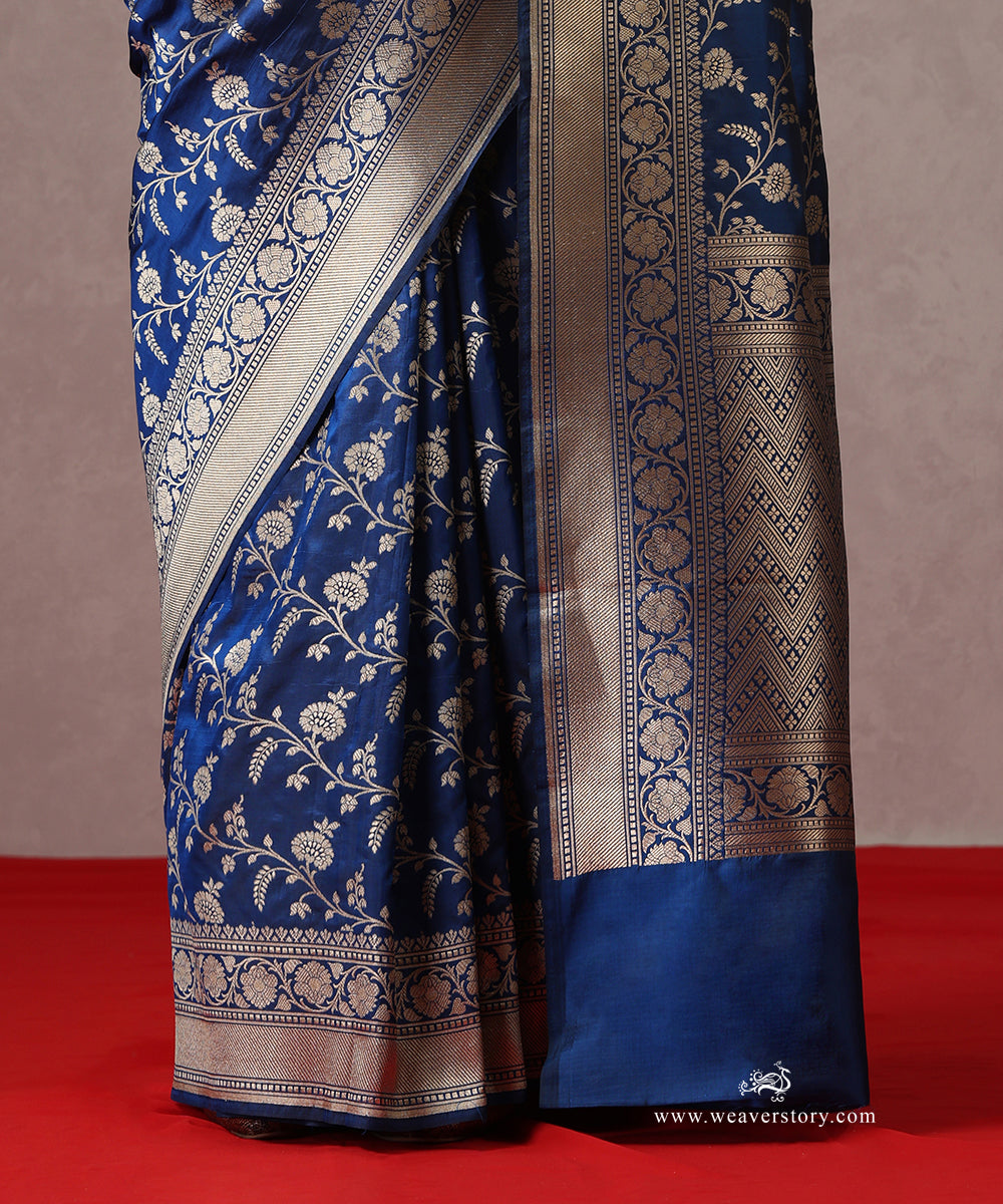 Cobalt_Blue_Handloom_Pure_Katan_Silk_Banarasi_Saree_With_Allover_Cutwork_Jaal_WeaverStory_04