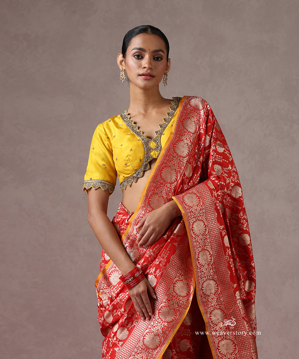 Red_Pure_Handloom_Pure_Katan_Silk_Banarasi_Saree_With_Cutwork_Floral_Jaal_And_Yellow_Selvedge_WeaverStory_01