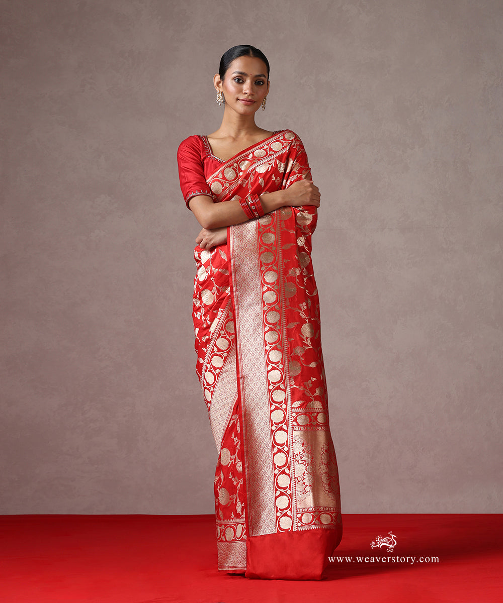 Red_Handloom_Pure_Katan_Silk_Banarasi_Saree_With_Cutwork_Floral_Jaal_WeaverStory_02