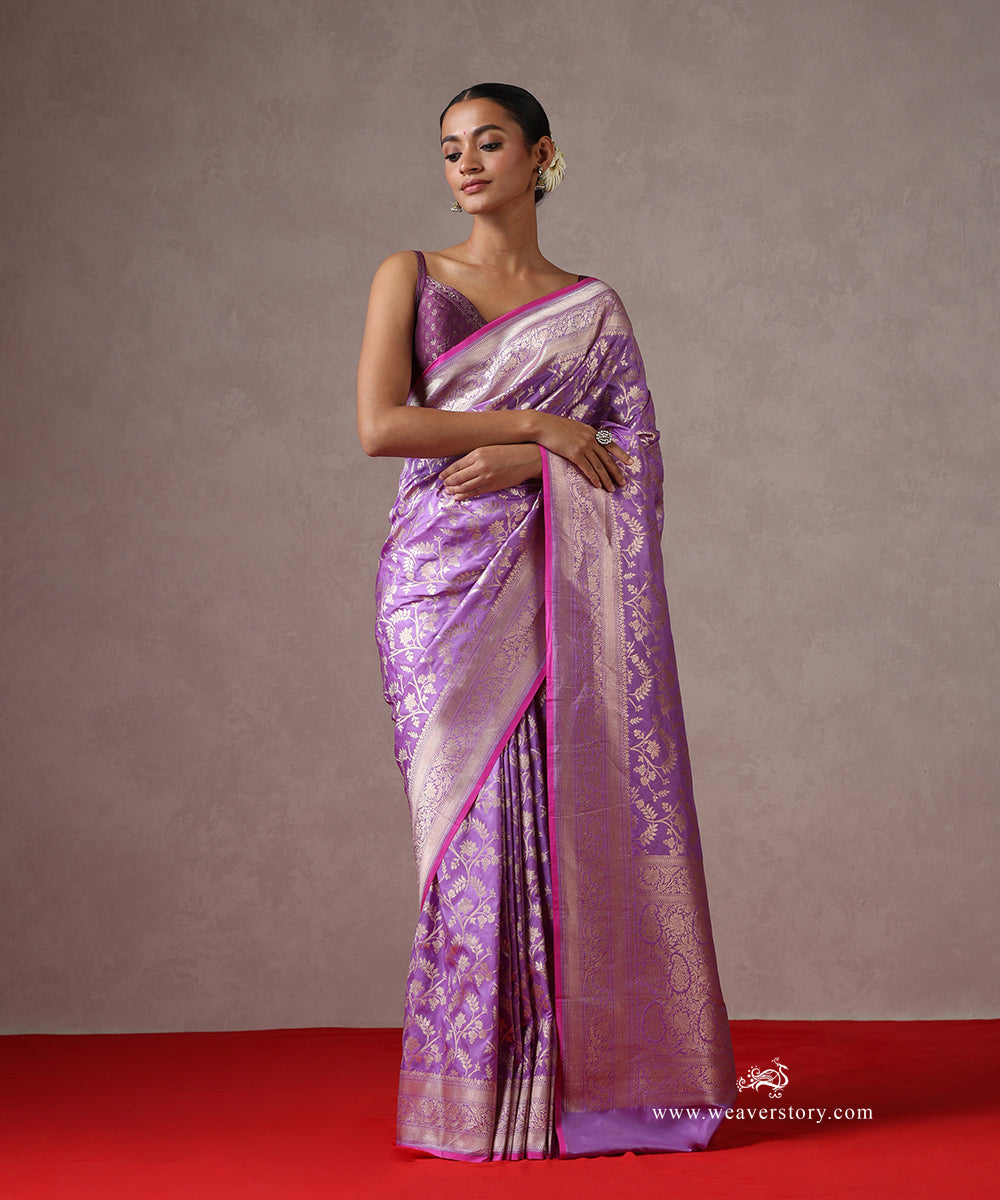 Handloom_Purple_Pure_Katan_Silk_Banarasi_Saree_With_Cutwork_Jaal_And_Pink_Selvedge_WeaverStory_02