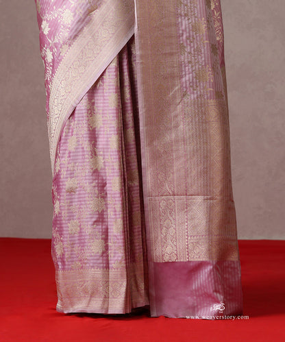 Light_Purple_Handloom_Pure_Katan_Silk_Banarasi_Saree_With_Cutwork_Jaal_And_Self_Strip_WeaverStory_04