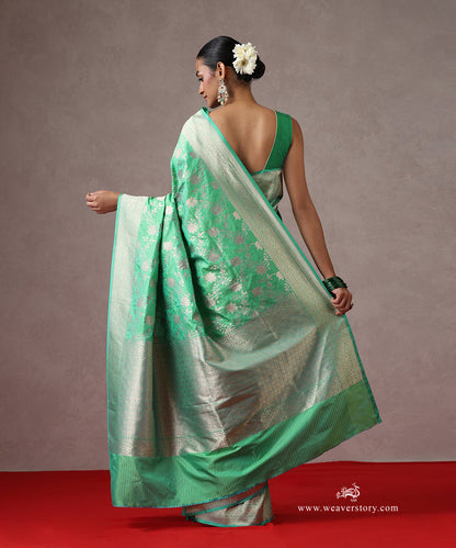 Handloom_Pastel_Green_Katan_Silk_Banarasi_Saree_With_Cutwork_Jaal_And_Self_Strip_WeaverStory_03