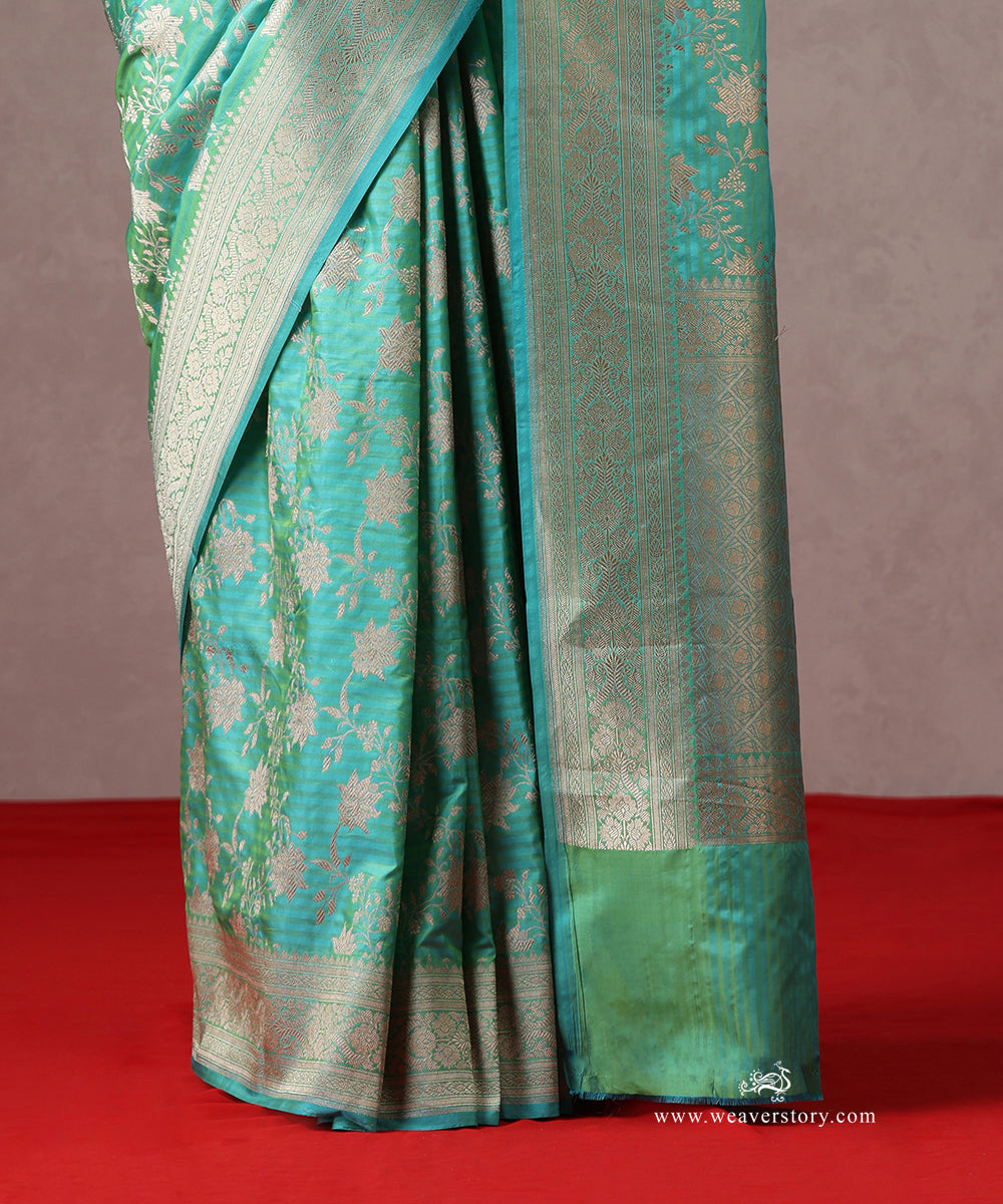 Handloom_Green_Dual_Shade_Pure_Katan_Silk_Banarasi_Saree_With_Cutwork_Jaal_And_Self_Strip_WeaverStory_04