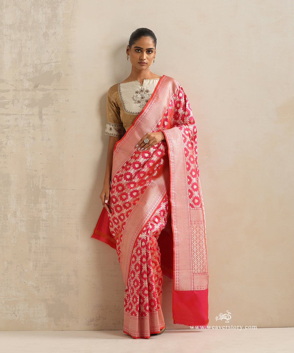 Pink_Handloom_Pure_Katan_Silk_Banarasi_Saree_With_Cutwork_Dimond_Shape_Floral_Jaal_WeaverStory_02