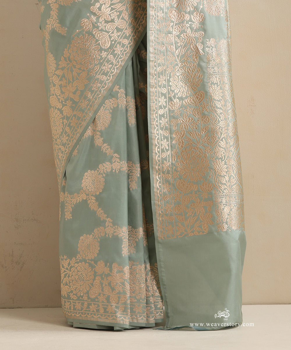 Handloom_Ice_Blue_Pure_Katan_Silk_Banarasi_Saree_With_Cutwork_Floral_Jaal_WeaverStory_04