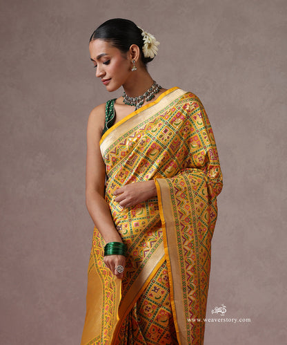 Handloom_Yellow_Pure_Katan_Silk_Banarasi_Patola_Saree_WeaverStory_01