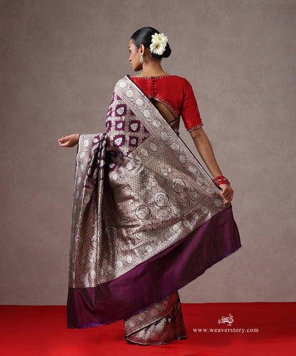 Dark_Purple_Handloom_Pure_Katan_Silk_Banarasi_Saree_With_Sona_Rupa_Zari_Jaal_And_Ambi_Motif_WeaverStory_03