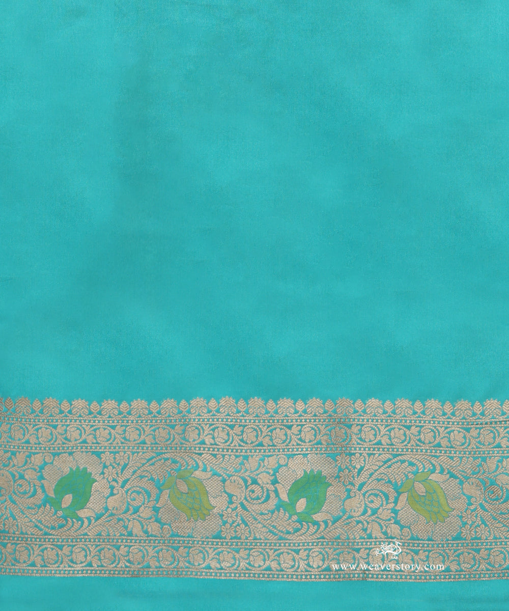 Handloom_Parrot_Green_Pure_Katan_Silk_Cutwork_Rangkat_Banarasi_Saree_WeaverStory_05