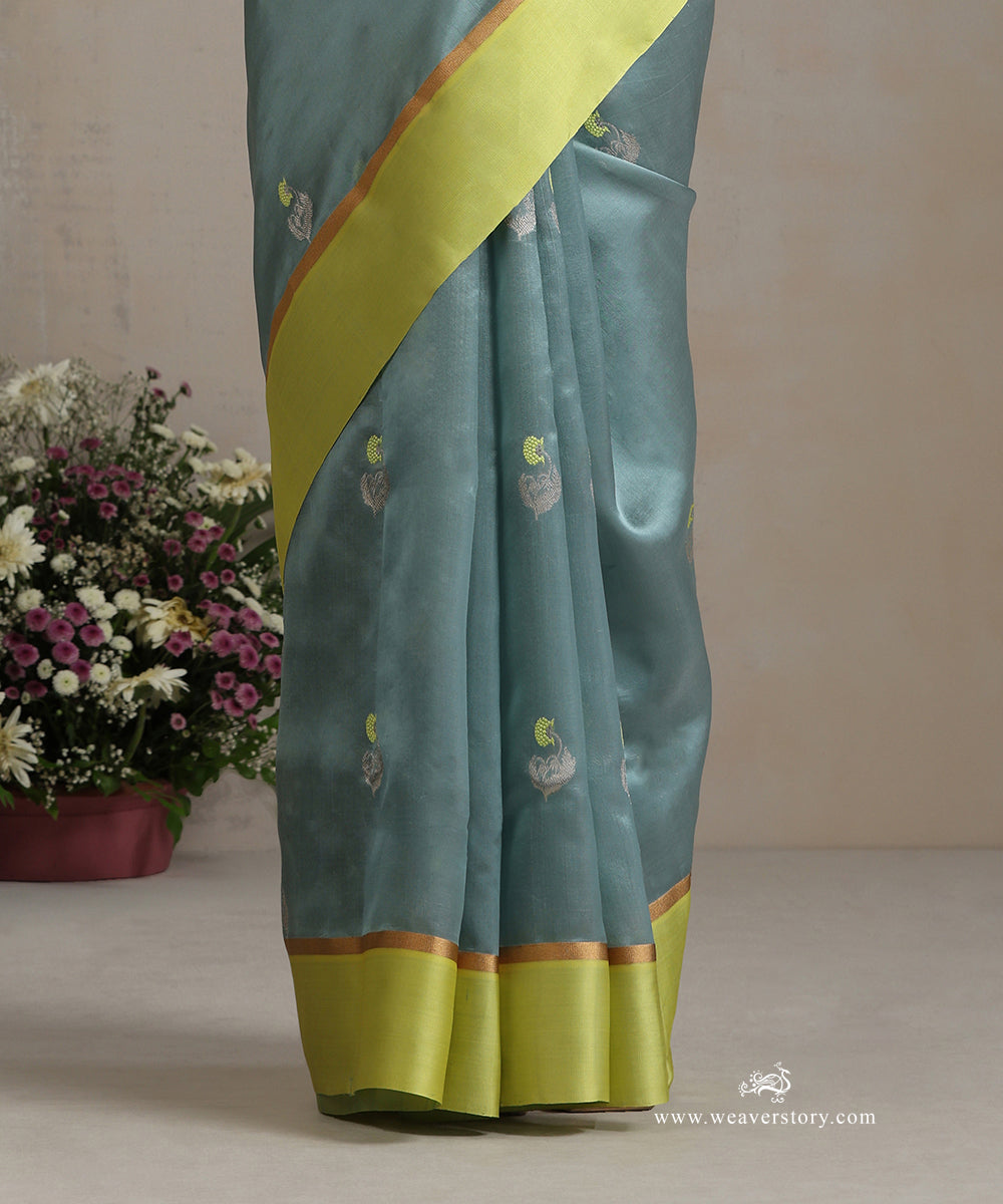 Handloom_Ice_Blue_Pure_Silk_Chanderi_Saree_With_Flower_Boota_And_Lemon_Mashroo_Border_WeaverStory_04