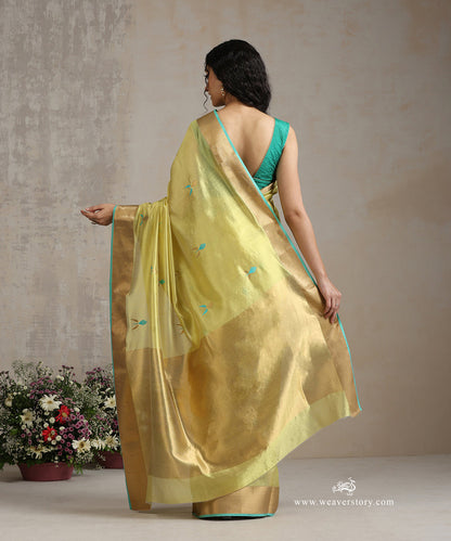 Lemon_Green_Handloom_Pure_Silk_Chanderi_Eknaliya_Saree_With_Gold_Saffron_Border_And_Ice_Blue_Selvedge_WeaverStory_03