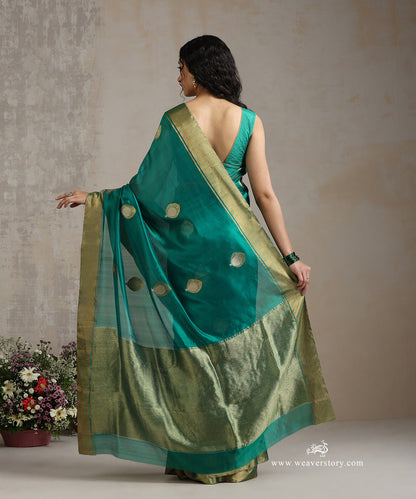 Green_Handloom_Silk_Chanderi_Morpankhi_Motif_Saree_With_Gold_Border_WeaverStory_03