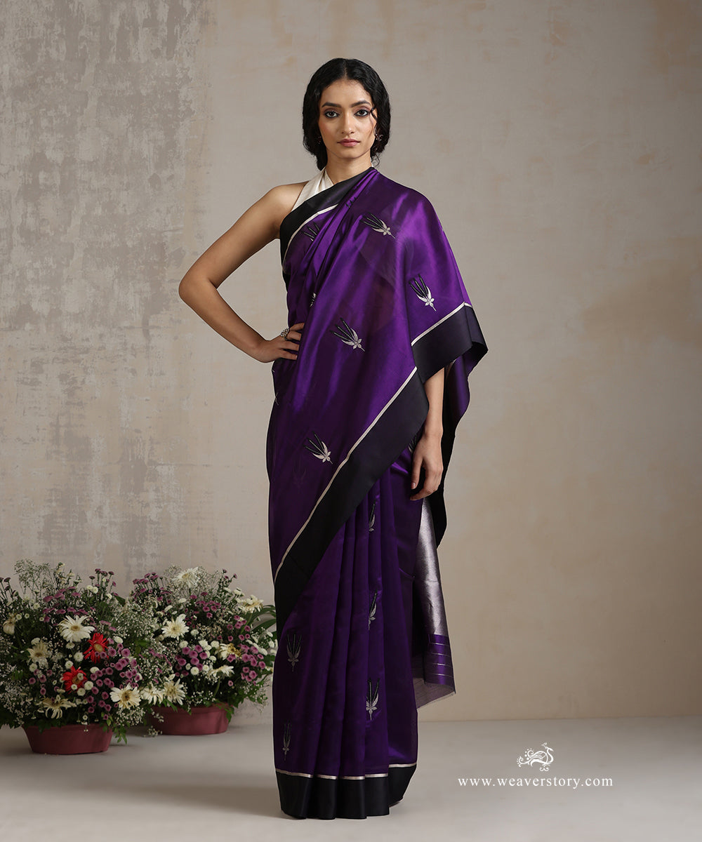 Handloom_Purple_Soft_Silk_Chanderi_Saree_With_Corn_Motif_And_Black_Border_WeaverStory_02