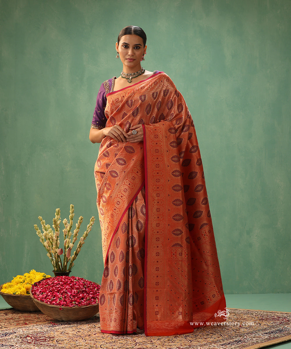 Orange_Handloom_Pure_Katan_Silk_Kimkhab_Banarasi_Saree_With_Purple_Meenkar_And_Pink_Selvedge_WeaverStory_02